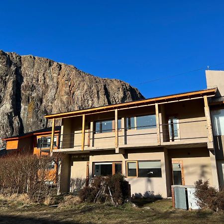 Chalten Mountain Lofts 4 Эль-Чальтен Экстерьер фото
