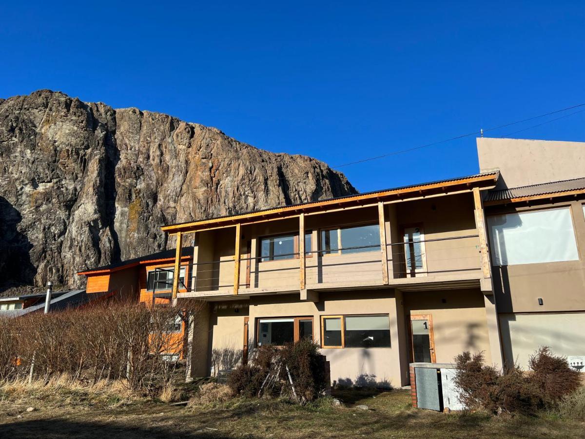 Chalten Mountain Lofts 4 Эль-Чальтен Экстерьер фото